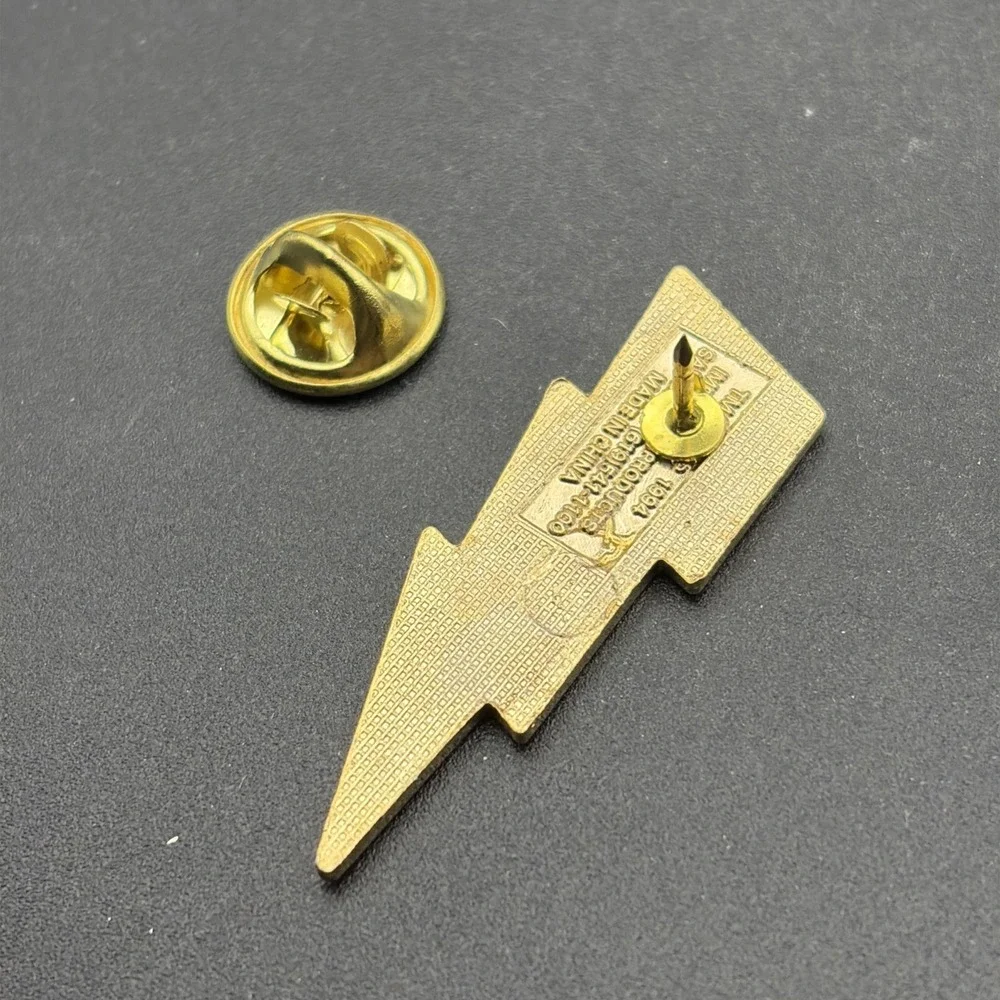 Vintage San Diego Chargers Lightning Bolt NFL Football Lapel‎ Hat Pin